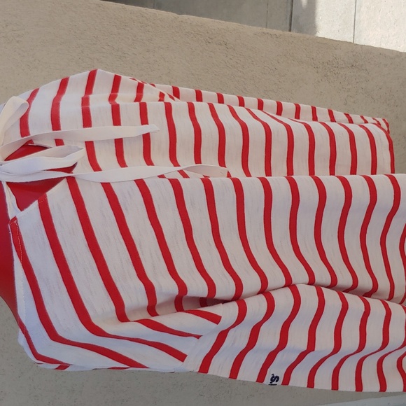 Levi's Women's Striped Red and Cream White Boat Neck Top with Tie back,Large - Picture 7 of 10